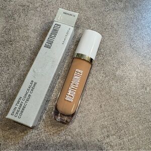 Beautycounter Skin Twin Creamy Concealer in Medium 1.5 6.5ml NEW IN BOX